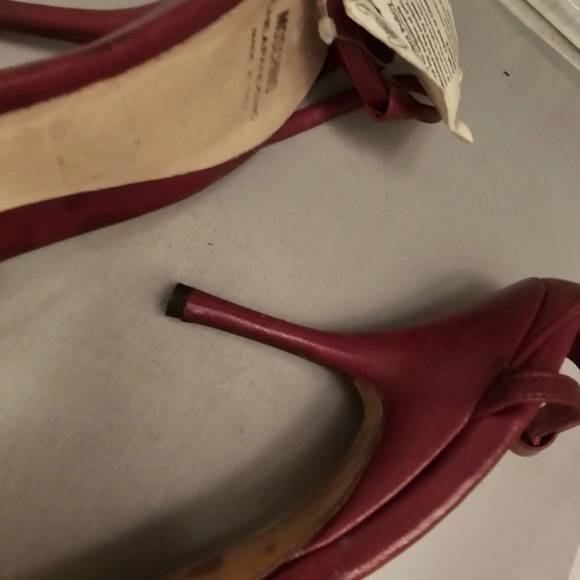 Vintage Moschino red heel - Picture 6 of 10